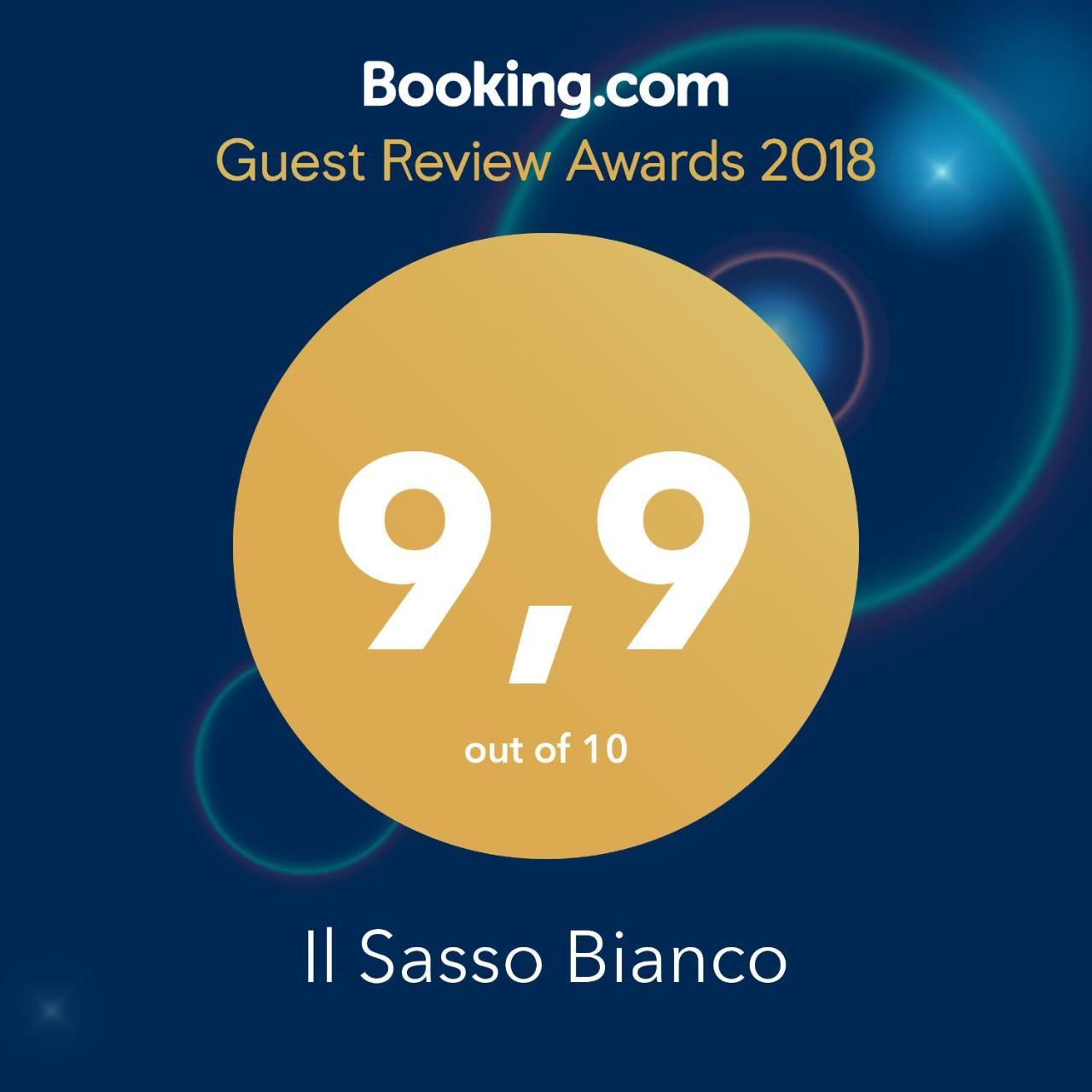 Bed and Breakfast Il Sasso Bianco Comerio Exterior foto